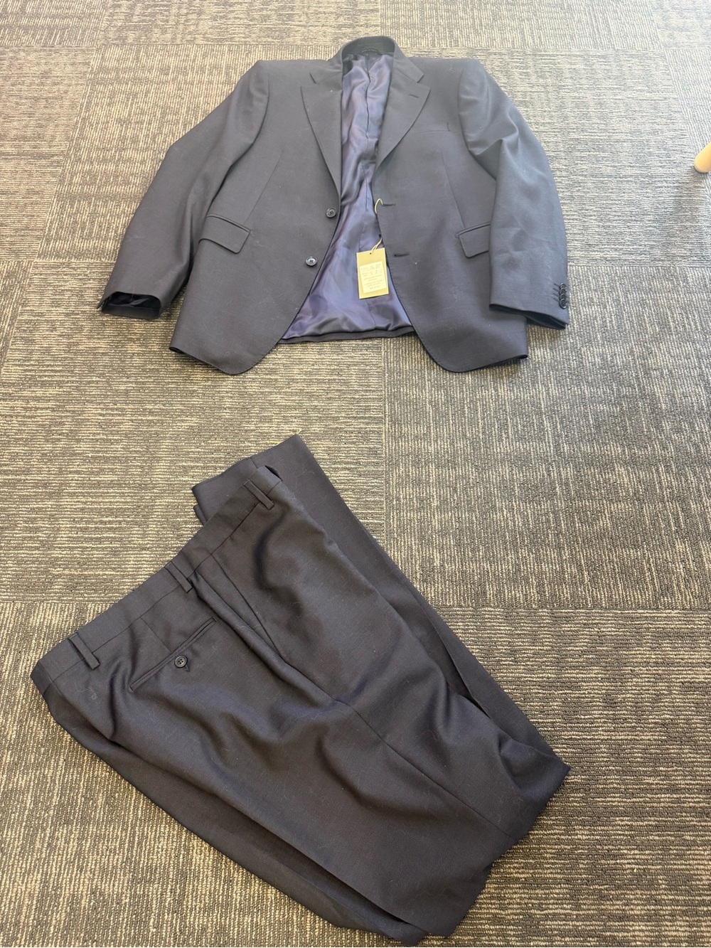 Luciano Barbera Men's Classic Navy Two-Piece Suit Jacket & Trousers 50 European